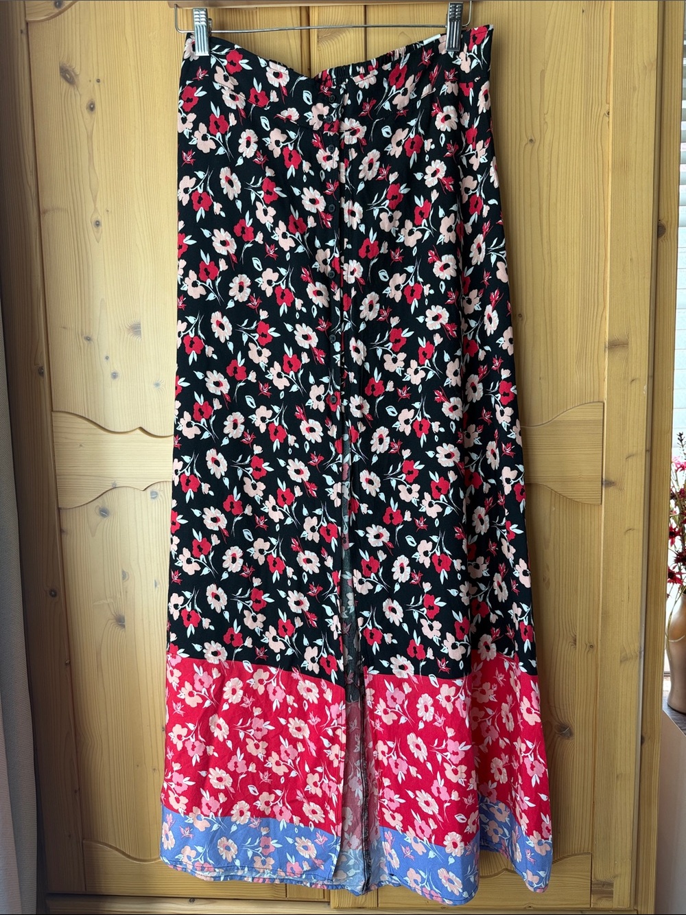 Express Black Floral Rayon Maxi Skirt with Pink and Blue Hem. Front slit, soft